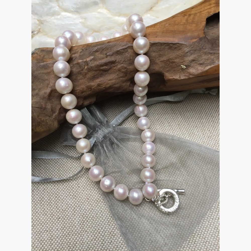 “Classic” Pearl Necklace 9-10mm