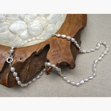 “Luscious” Pearl Necklace