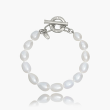 Oval Pearl Bracelet