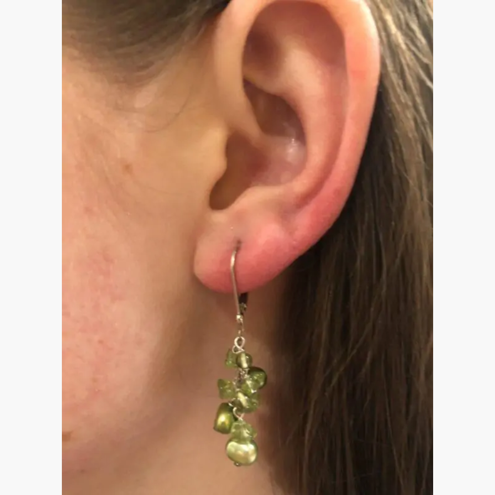 Peridot & Pearl Clusters – French Clip
