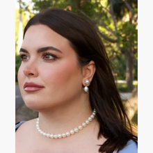 “Classic” Necklace 10-11mm